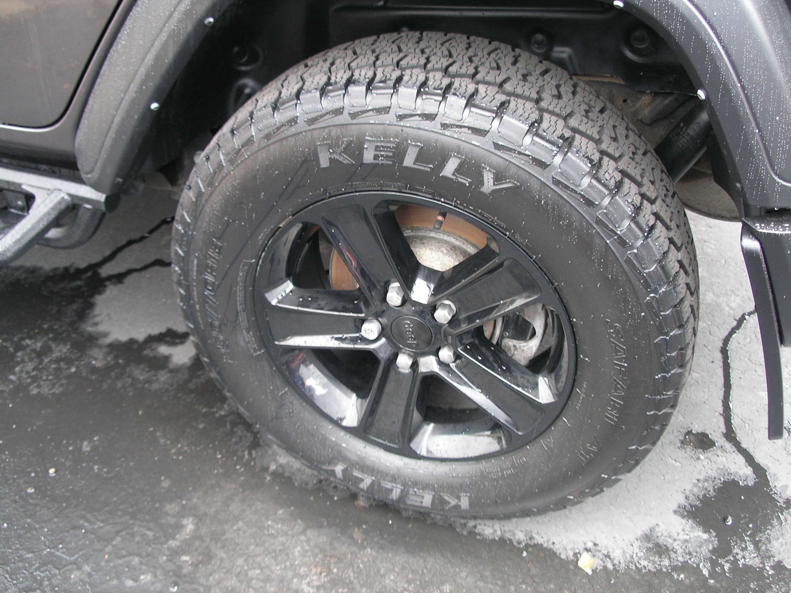 Used 2021 Jeep Wrangler Unlimited Altitude AWD/4WD image 4