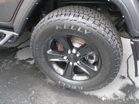 Used 2021 Jeep Wrangler Unlimited Sport S AWD/4WD image 4