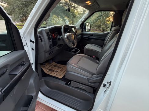 Used 2019 Nissan NV 1500 RWD image 10