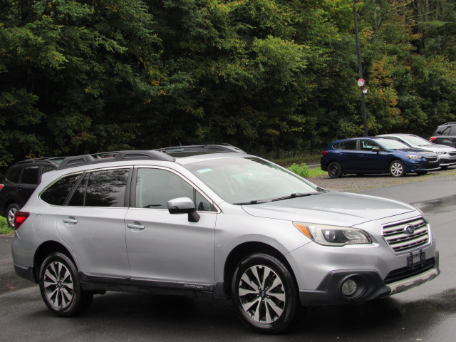 Used 2015 Subaru Outback 2.5i Limited AWD/4WD image 13