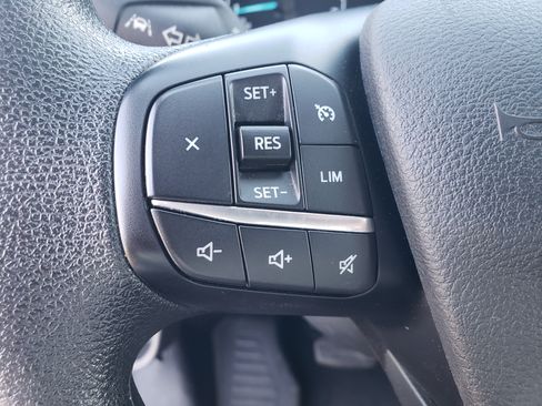 Used 2024 Ford Transit 250 image 19