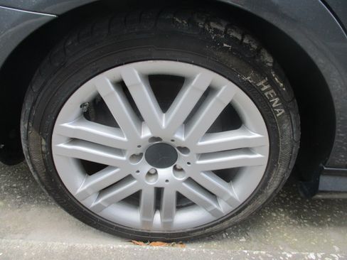 Used 2008 Mercedes-Benz C 300 Sport image 10