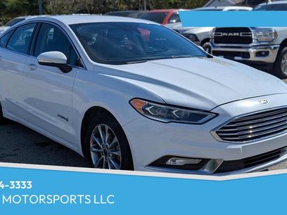 Used 2017 Ford Fusion SE