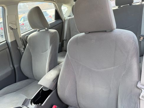 Used 2010 Toyota Prius Four image 15