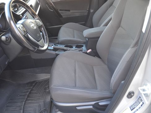 Used 2016 Scion iM UNAVAIL FWD image 9