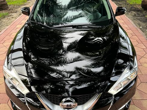 Used 2017 Nissan Maxima 3.5 SL image 2