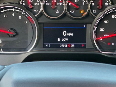 Used 2021 Chevrolet Silverado 1500 LT Trail Boss image 34