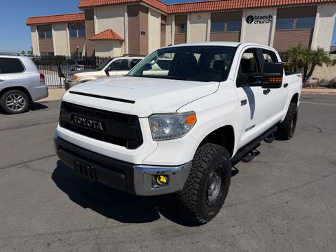 Used 2017 Toyota Tundra TRD Sport image 6