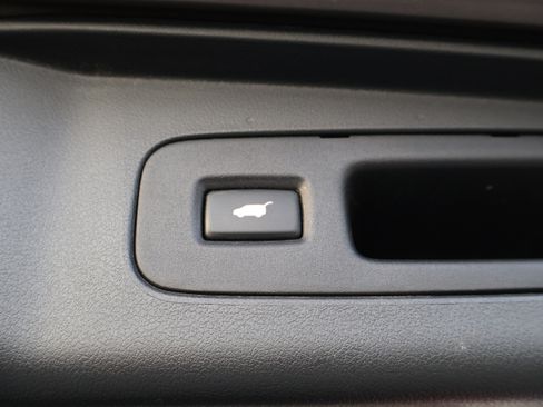 Used 2016 Honda CR-V Touring image 14