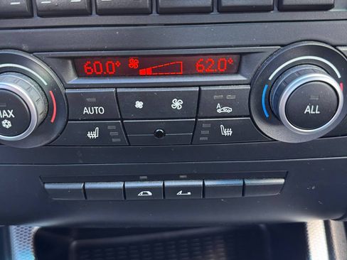 Used 2012 BMW 128i image 33