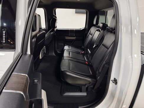 Used 2020 Ford F250 Lariat image 16