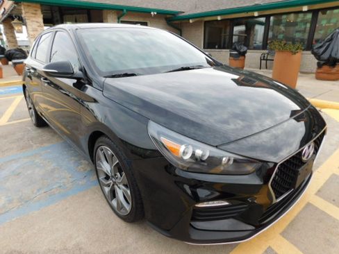 Used 2019 Hyundai Elantra GT N Line image 1