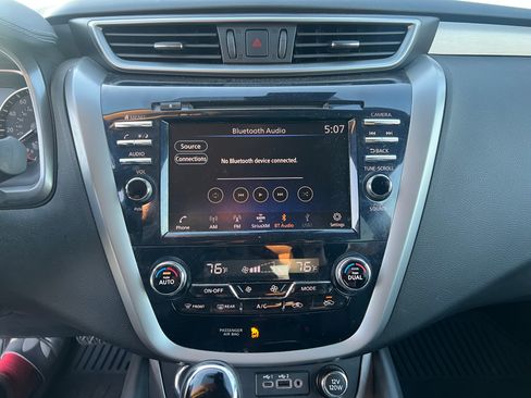 Used 2022 Nissan Murano SV image 10