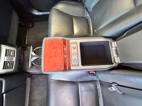 Used 2010 Lexus LS 460 Luxury image 17