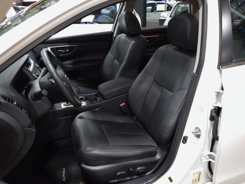 Used 2016 Nissan Altima 2.5 SL image 18