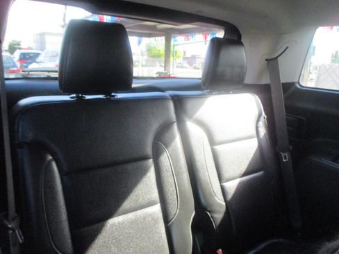 Used 2019 GMC Acadia SLT image 17