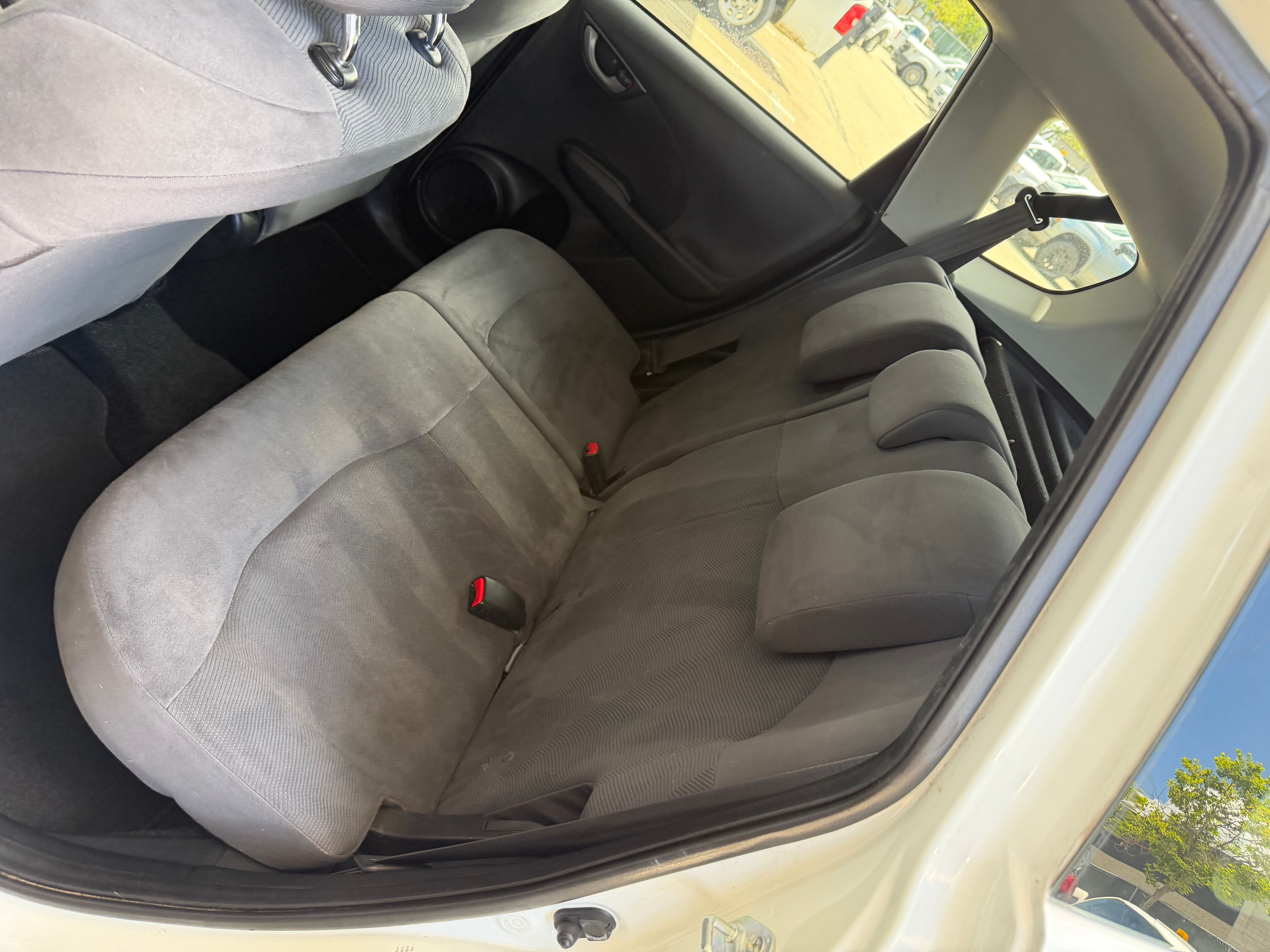 Used 2011 Honda Fit UNAVAIL image 22