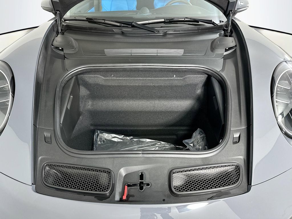 New 2026 Porsche 911 GT3 RWD image 31