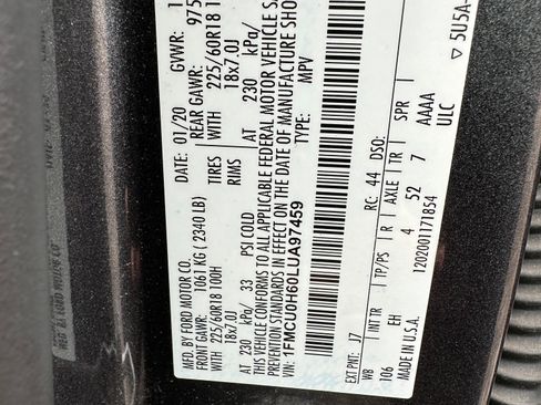 Used 2020 Ford Escape SEL image 15