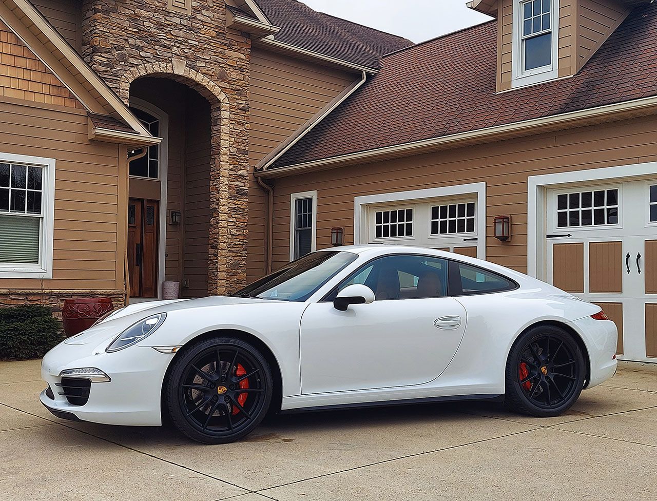 Used 2013 Porsche 911 Carrera 4S Coupe AWD/4WD image 6