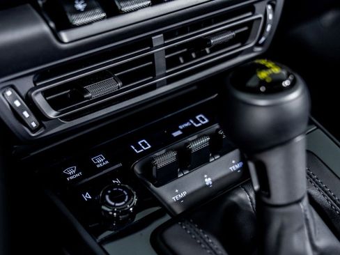 Used 2022 Porsche 911 GT3 Touring image 18