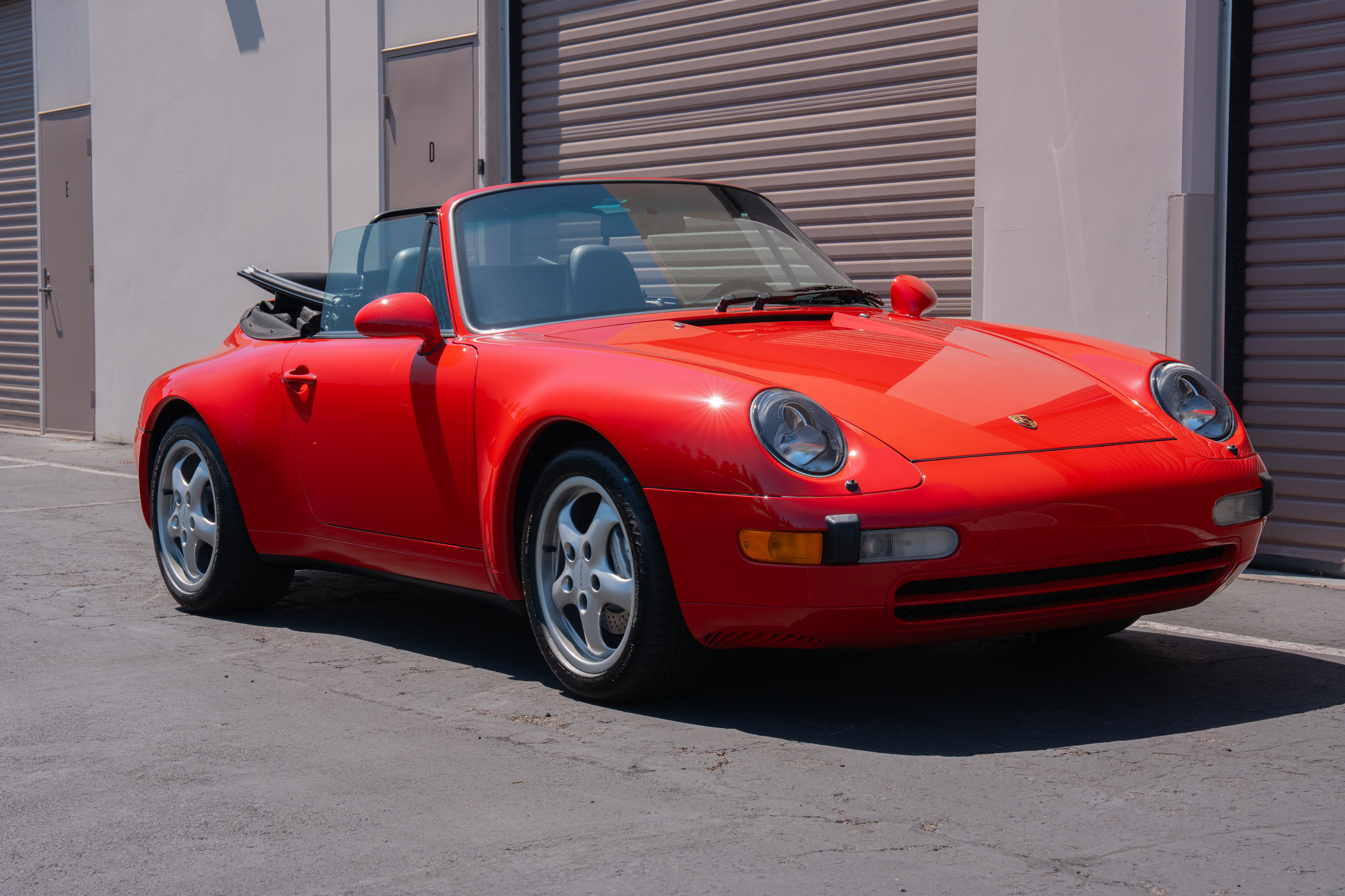 Used 1996 Porsche 911 Carrera 4 Cabriolet AWD/4WD image 18