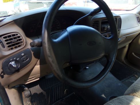 Used 1998 Ford F150 XL image 8
