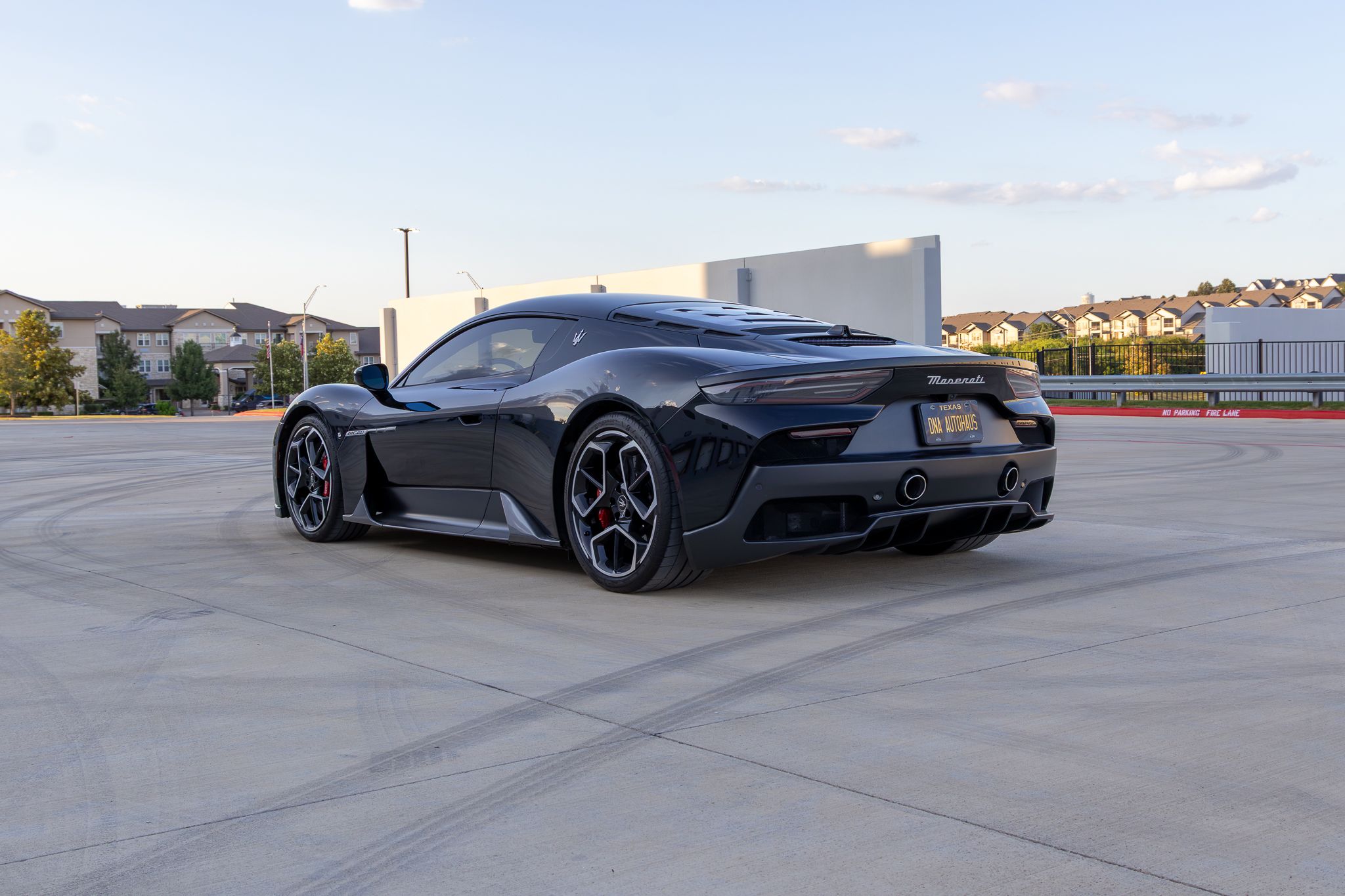 Used 2022 Maserati MC20 Coupe RWD image 8