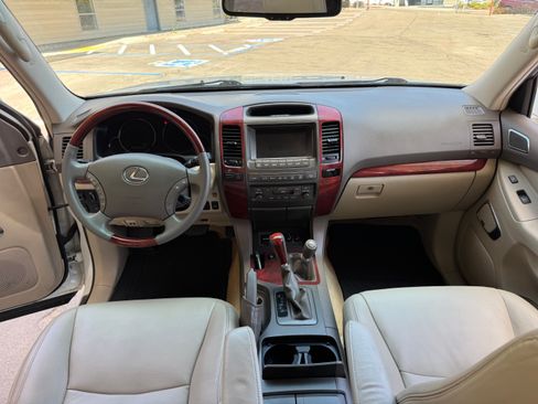 Used 2008 Lexus GX 470 image 27