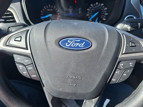Used 2019 Ford Fusion S image 10