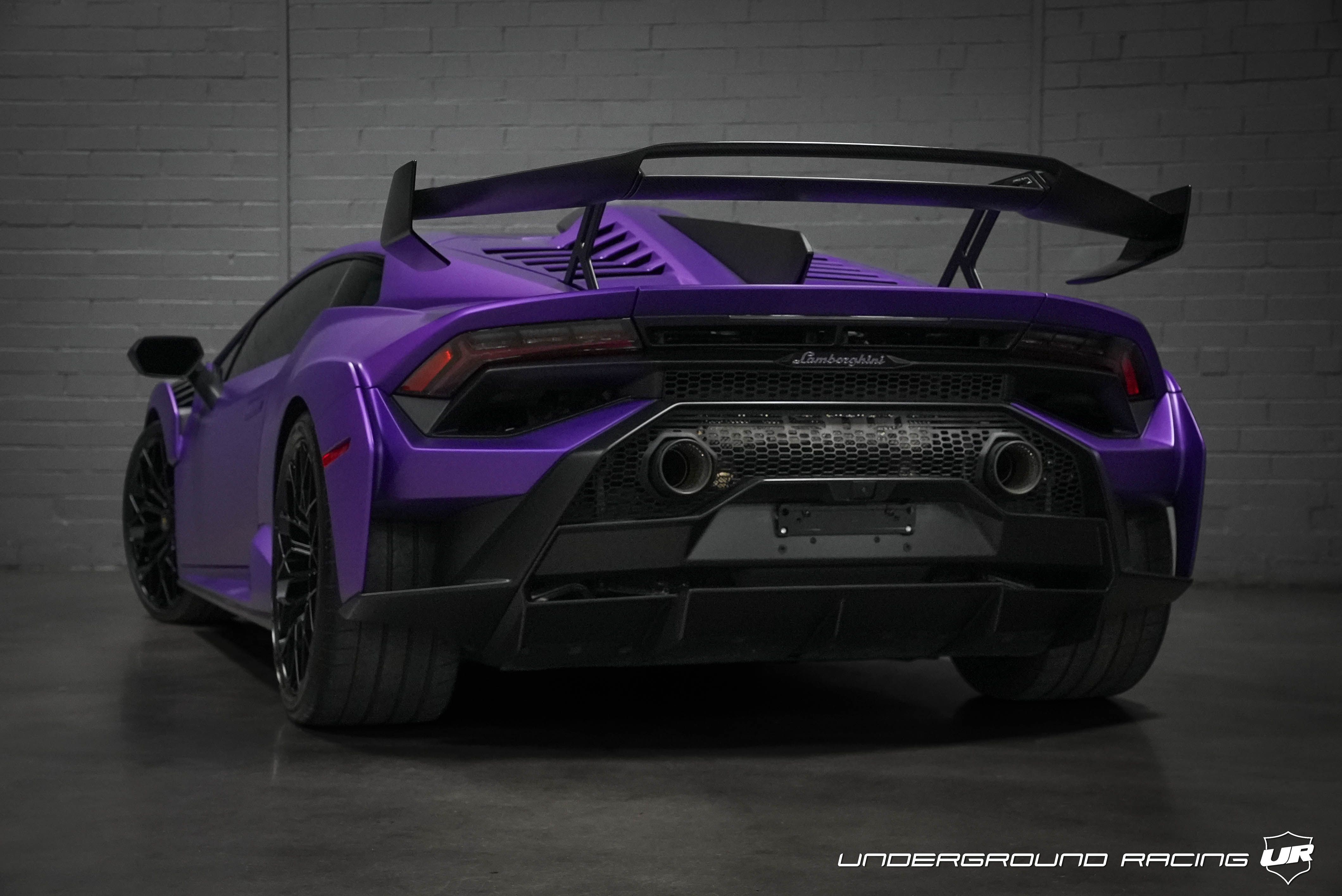 Used 2022 Lamborghini Huracan STO Coupe RWD image 11