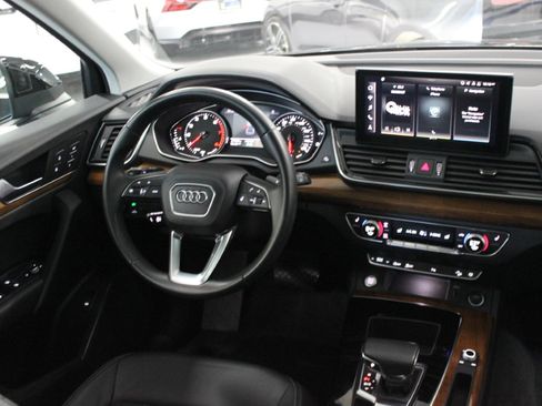 Used 2023 Audi Q5 2.0T Premium image 37