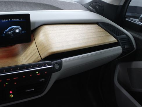 Used 2015 BMW i3 image 23