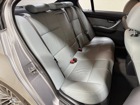 Used 2009 BMW M3 RWD image 29