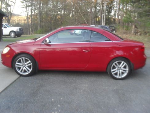 Used 2007 Volkswagen Eos 2.0T image 5