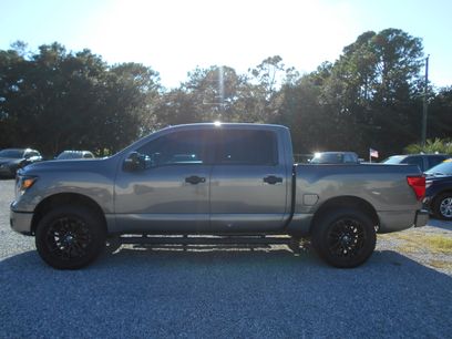 Used 2019 Nissan Titan SV