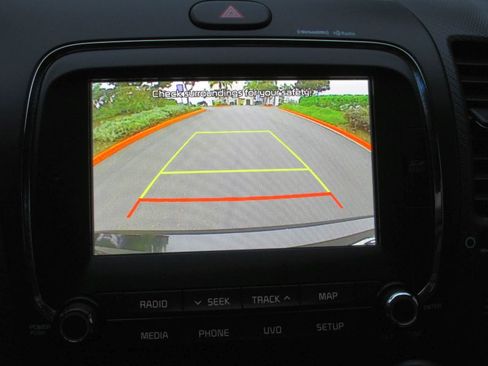 Used 2017 Kia Forte SX image 10