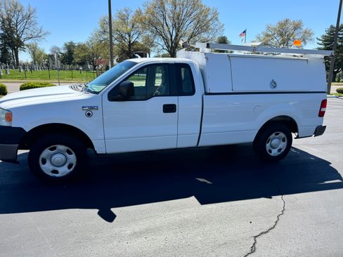 Used 2008 Ford F150 XL image 2