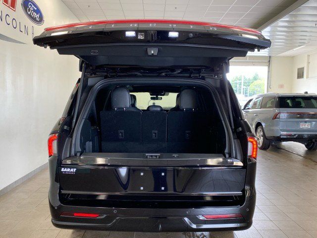 Used 2026 Lincoln Navigator L Black Label AWD/4WD image 7