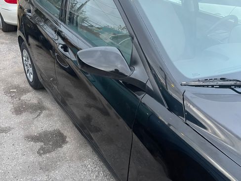 Used 2016 Hyundai Accent SE image 3