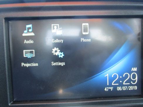 Used 2019 Chevrolet Silverado 1500 LD image 32