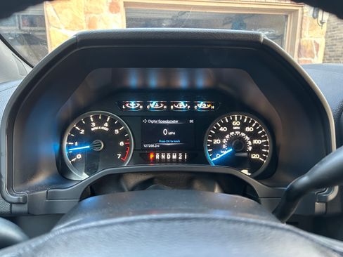 Used 2015 Ford F150 FX4 image 13