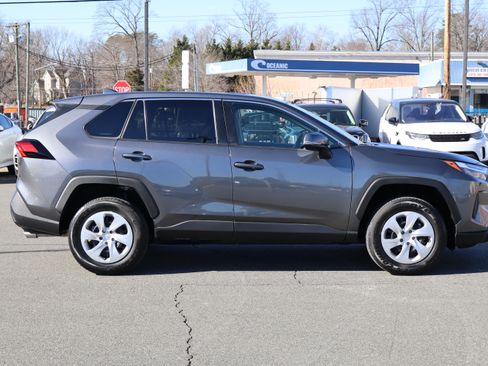 Used 2023 Toyota RAV4 LE image 9