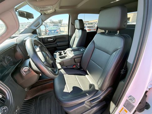 Used 2020 Chevrolet Silverado 3500 W/T image 13