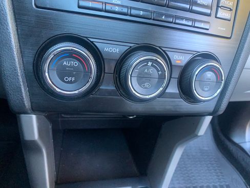 Used 2015 Subaru Forester 2.5i Touring image 10