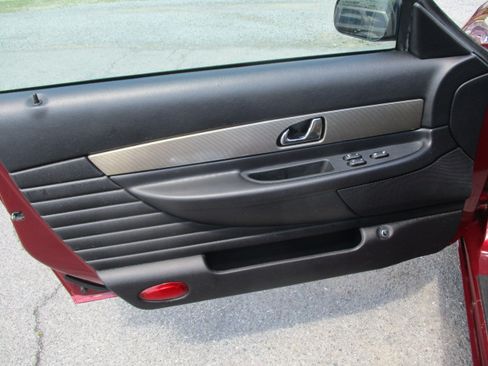 Used 2004 Ford Thunderbird Deluxe RWD image 18