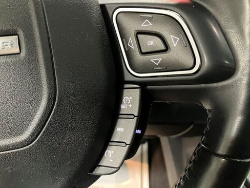 Used 2019 Land Rover Range Rover Evoque Landmark Edition image 16