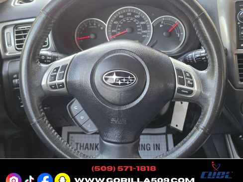 Used 2011 Subaru Impreza 2.5i Premium Hatchback AWD/4WD image 12