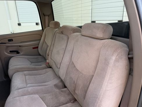 Used 2004 Chevrolet Silverado 2500 LS RWD image 81