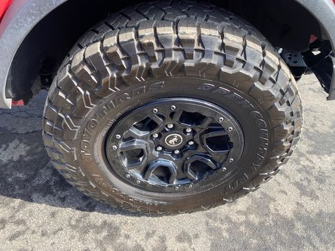 Used 2021 Ford Bronco Wildtrak image 19